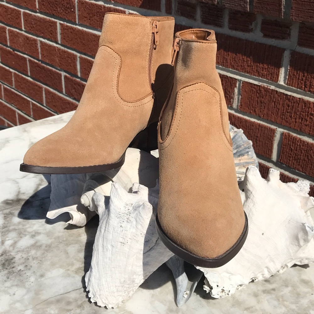 Aldo Tan Faux Suede Pointed Toe Inside Zip Ankle Boots Size 7